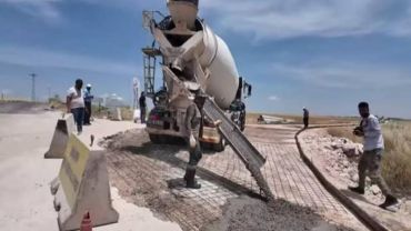 Büyükşehir, 3 İlçeyi Beton Yolla Birbirine Bağlıyor
