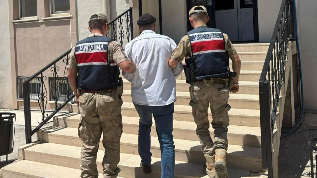 Urfa’da Aranan Şahıs Jandarma Ekipleri Tarafından Yakalandı