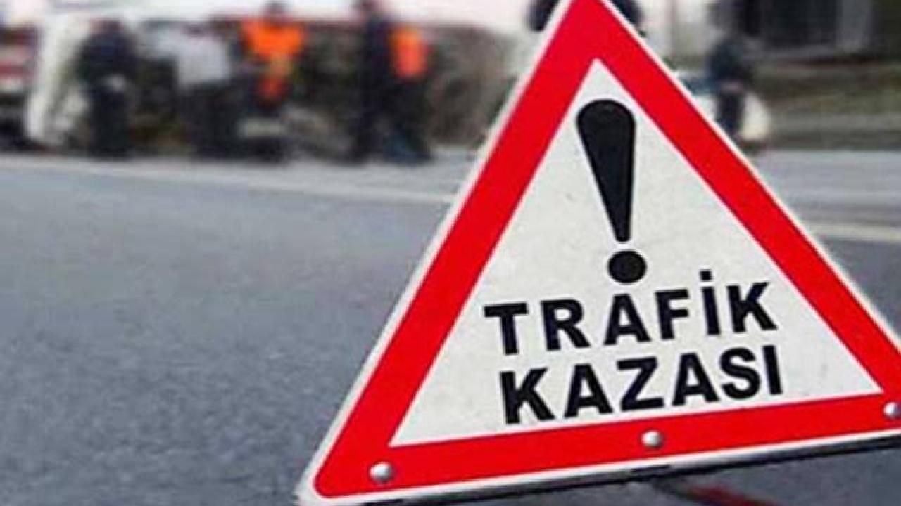 Urfa’da Tır Şarampole Yuvarlandı: Sürücü Yaralandı
